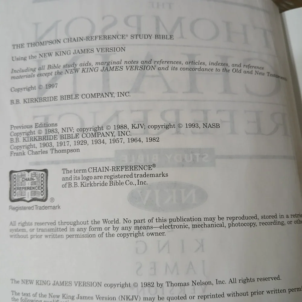 The Thompson Chain Reference Study Bible  NKJV Thumbed Index Black Bonded...